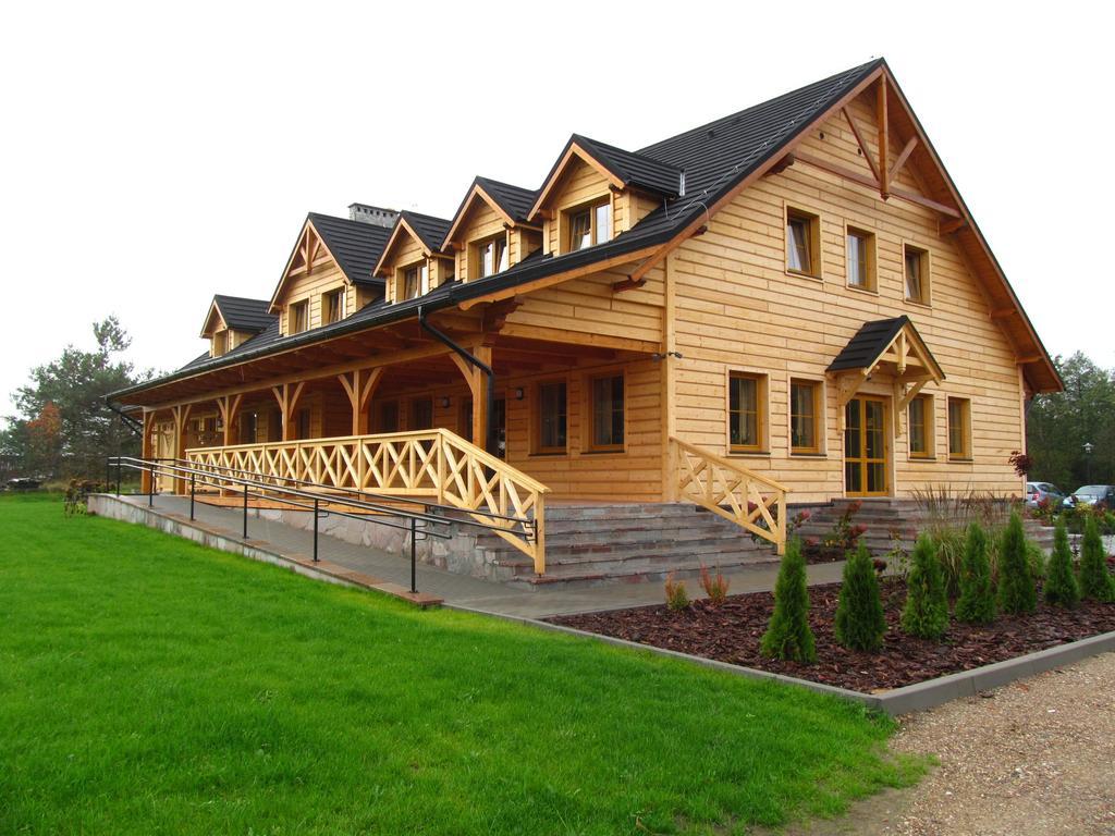 Hotel Czerwone Korale Cielimowo Exterior foto